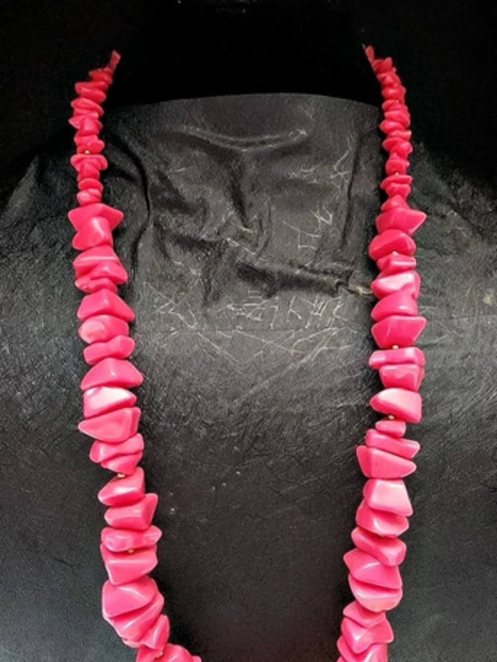 Vintage Pink Chunky Beaded Necklace Like New